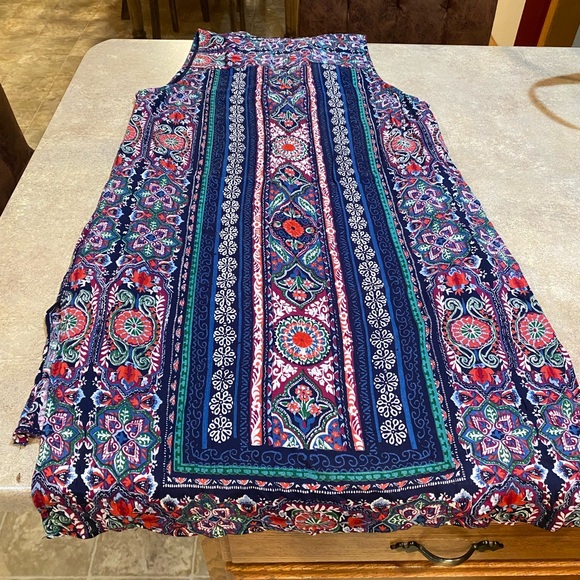 Women’s Nostalgia dress size medium - Picture 6 of 6